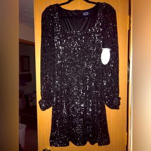 Scoop sequin dress new